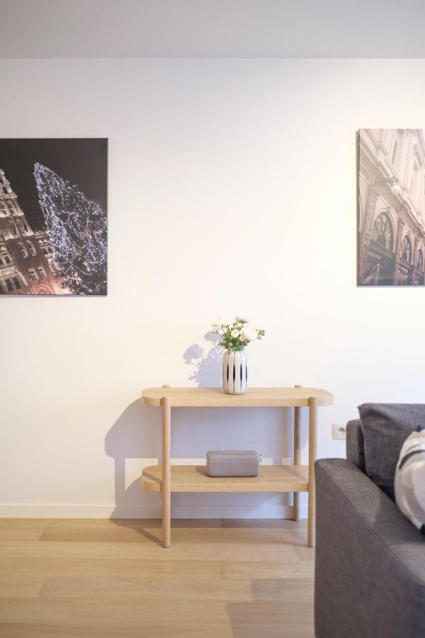 Functional Housings 2 Steps From Grand Place Brussels Ngoại thất bức ảnh